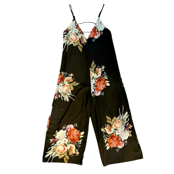 Delphine Jumper in Black
Flora Nikrooz - Picture 4 of 4